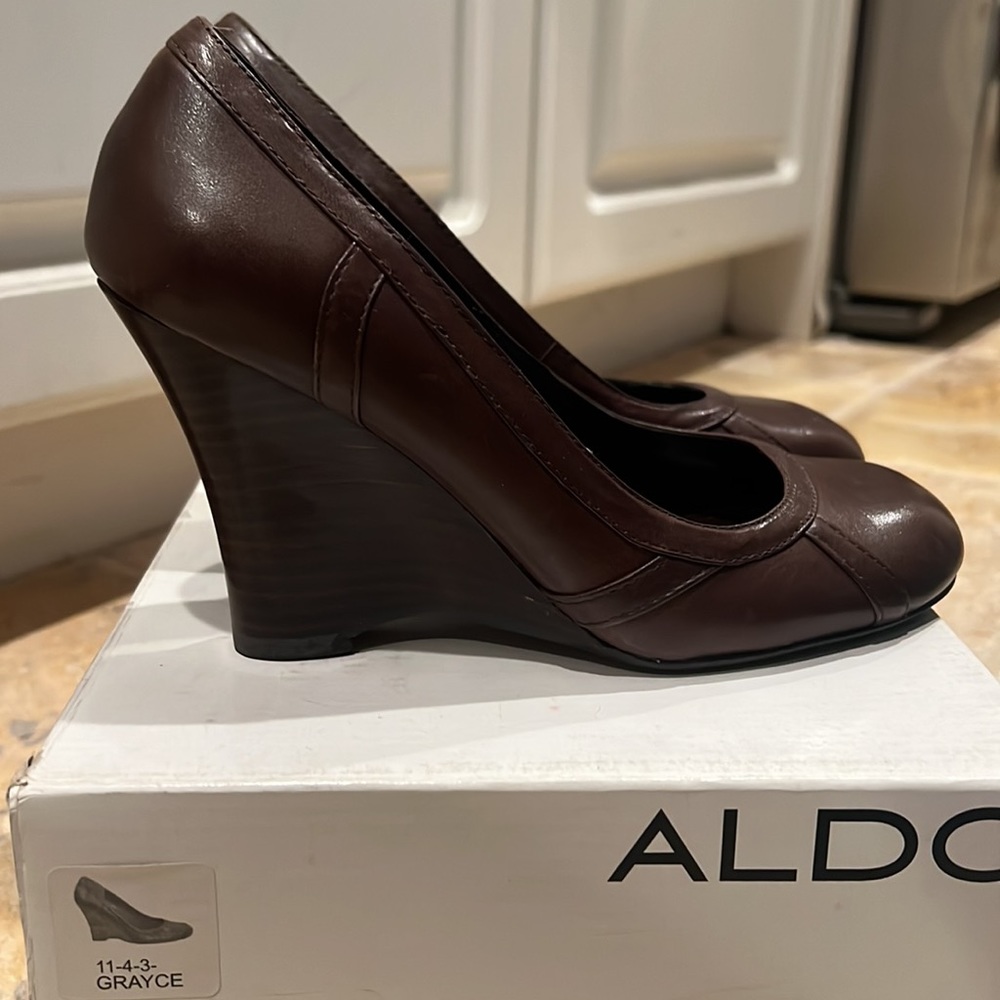 ALDO leather “Grayce” Wedge shoes - Picture 2 of 4
